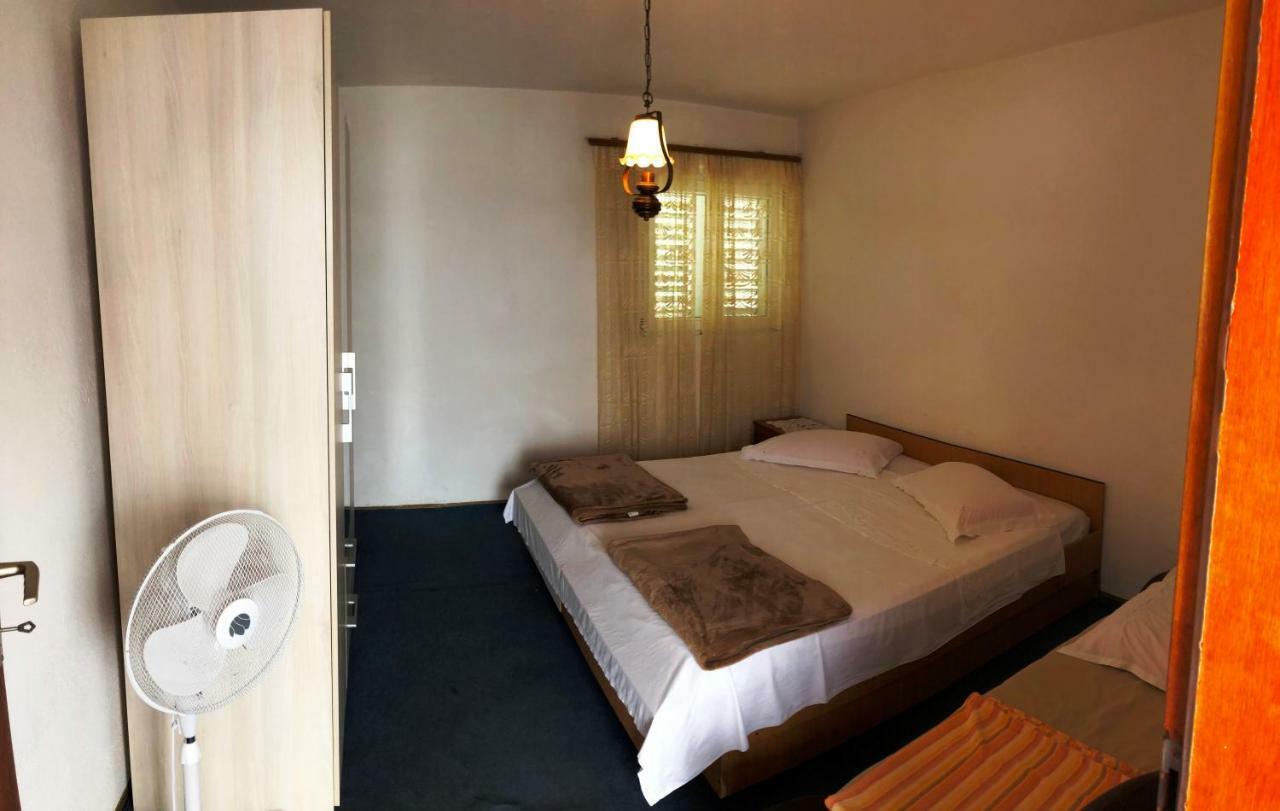 Apartmani Zorka Podstrana Exterior photo
